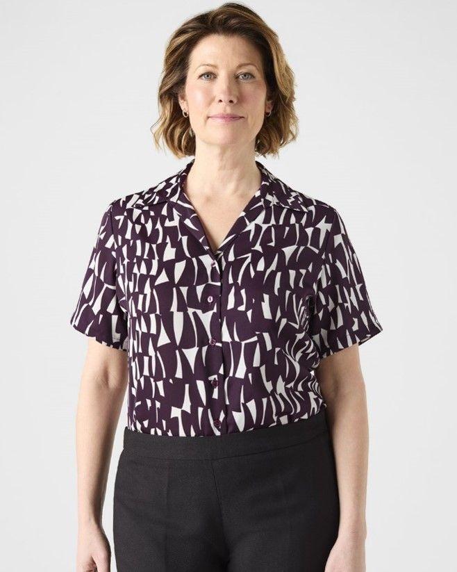 Plum Shards SS Open Collar Blouse